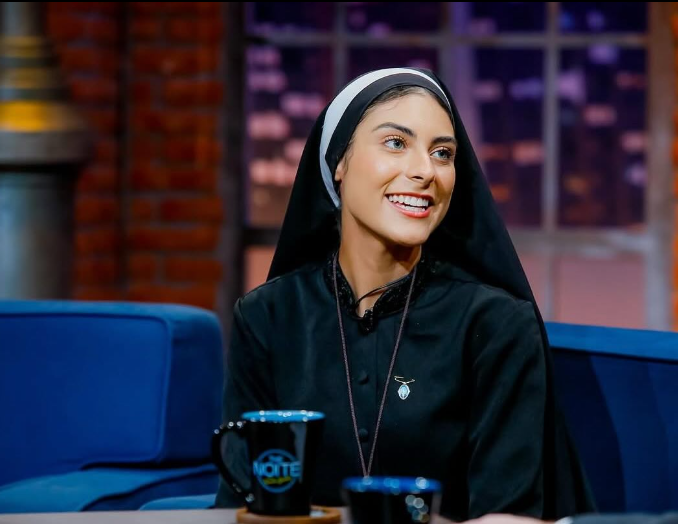 Dünya gözəli idi, rahibə oldu - FOTOLAR